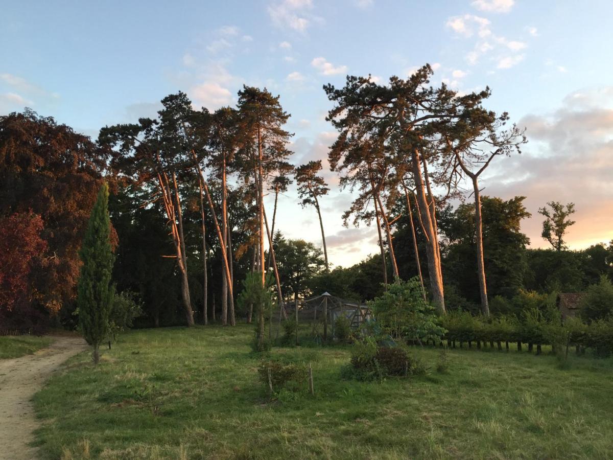 Chateau Le Quesnoy Chevrieres  Екстериор снимка